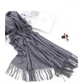 Cachecol Pashmina Unissex Liso 130g com Franjas