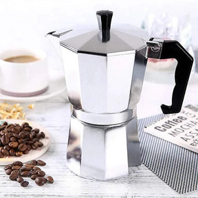 Cafeteira Italiana Moka Octogonal em Alumínio – Design Clássico