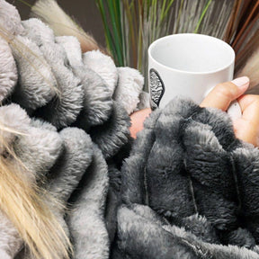 Cobertor Grosso Queen Fluffy Aveludado 320g/m²