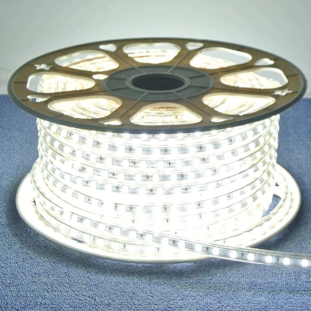 Fita Mangueira LED 5050 10 Metros Branco Frio ou Quente – 110V/220V com Fonte de Alimentação e Rabicho