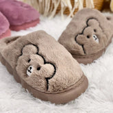 Pantufa Ursinho de Inverno Peluciada Antiderrapante