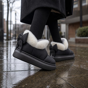 Bota Feminina de Tornozelo com Pelúcia - Confortável e Quente para Inverno