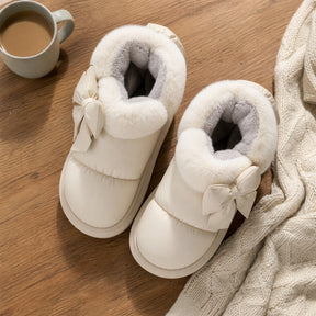 Bota Feminina de Tornozelo com Pelúcia - Confortável e Quente para Inverno