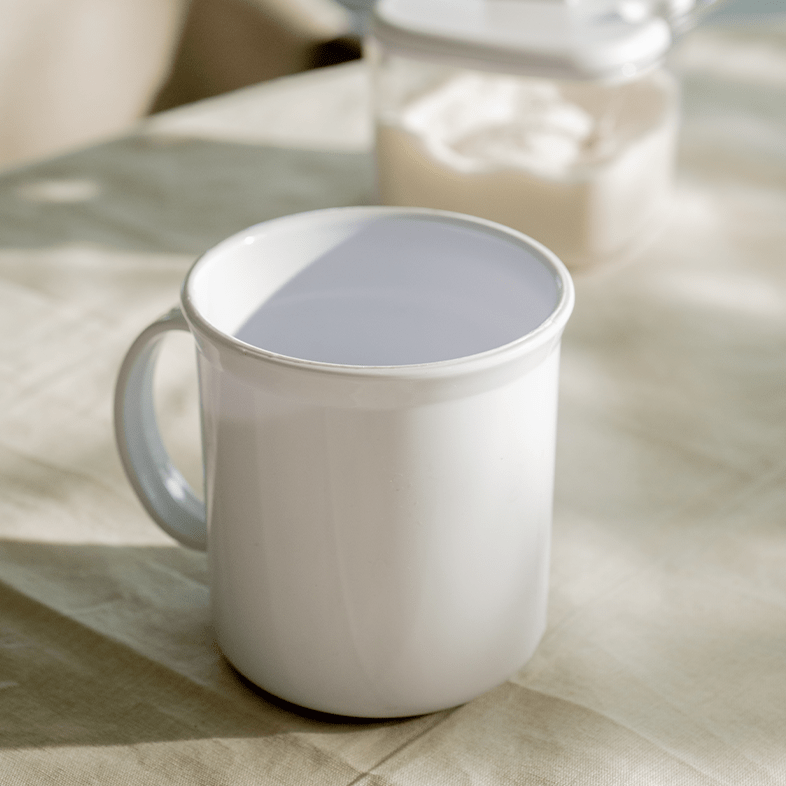 Caneca plástica escolar 350ml Linha Servir