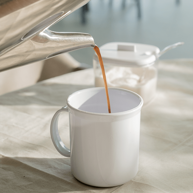 Caneca plástica escolar 350ml Linha Servir