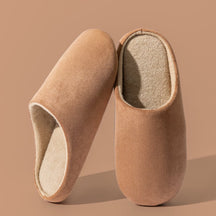 Chinelos de Veludo Unissex - Antiderrapantes, Macios e Confortáveis para Casa no Inverno (Compre 1 Leve 2 Pares)