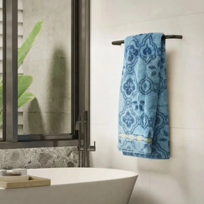 Kit 5 Toalhas de Banho Grande Estampada 140x70cm Qualidade Toque Macio Felpuda Bordada Sortida