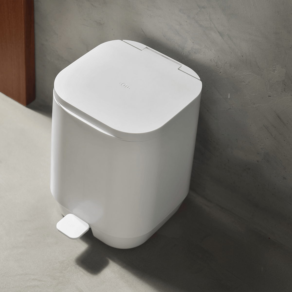Kit de Banheiro com Lixeira com Pedal 2 Unidades Linha Aura
