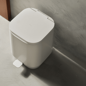 Kit de Banheiro com Lixeira com Pedal 2 Unidades Linha Aura