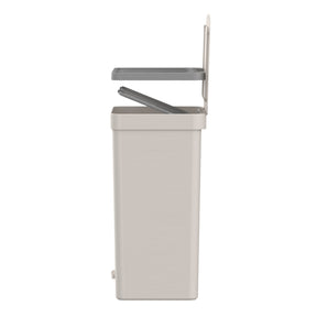 Lixeira com pedal com duplo compartimento 30L Linha Trium