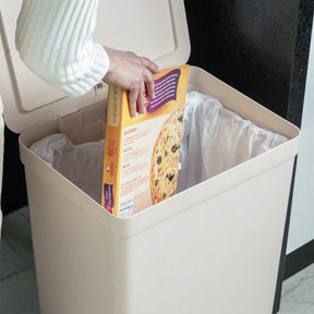 Lixeira com pedal 50L Linha Trium