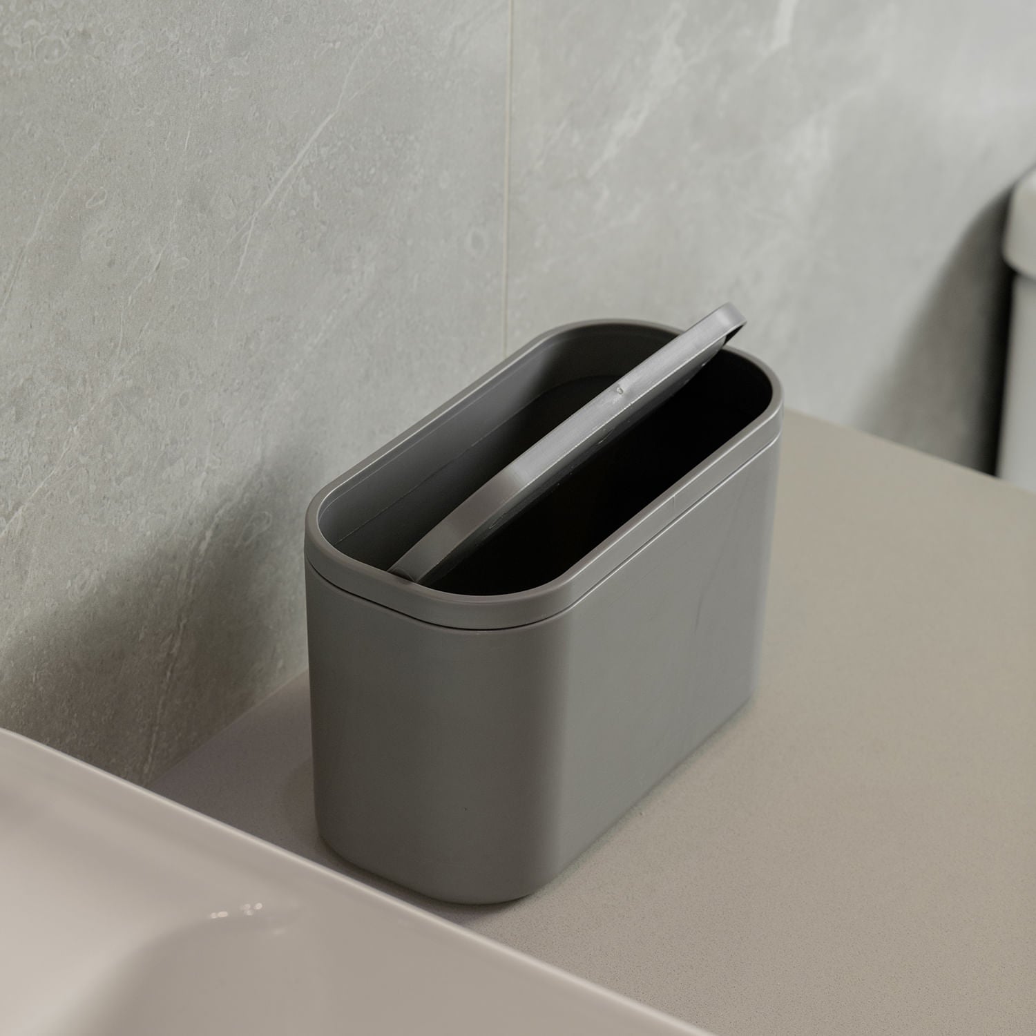 Lixeira de bancada basculante 1L Linha Bold
