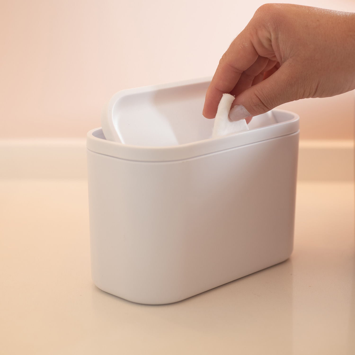 Lixeira de bancada basculante 1L Linha Bold