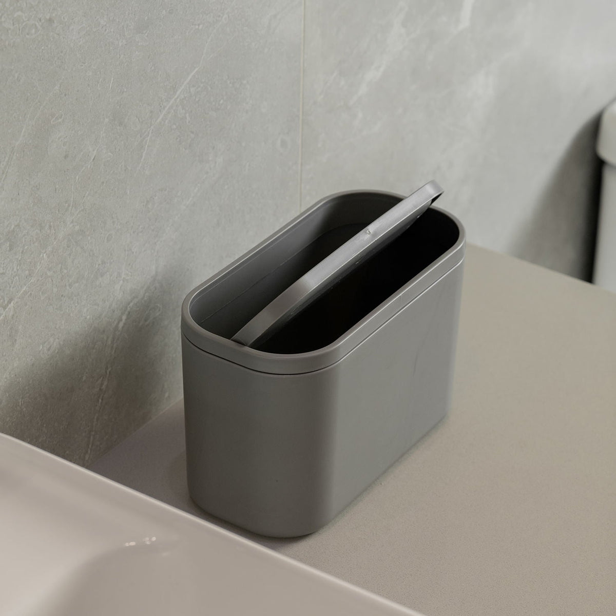 Lixeira de bancada basculante 1L Linha Bold