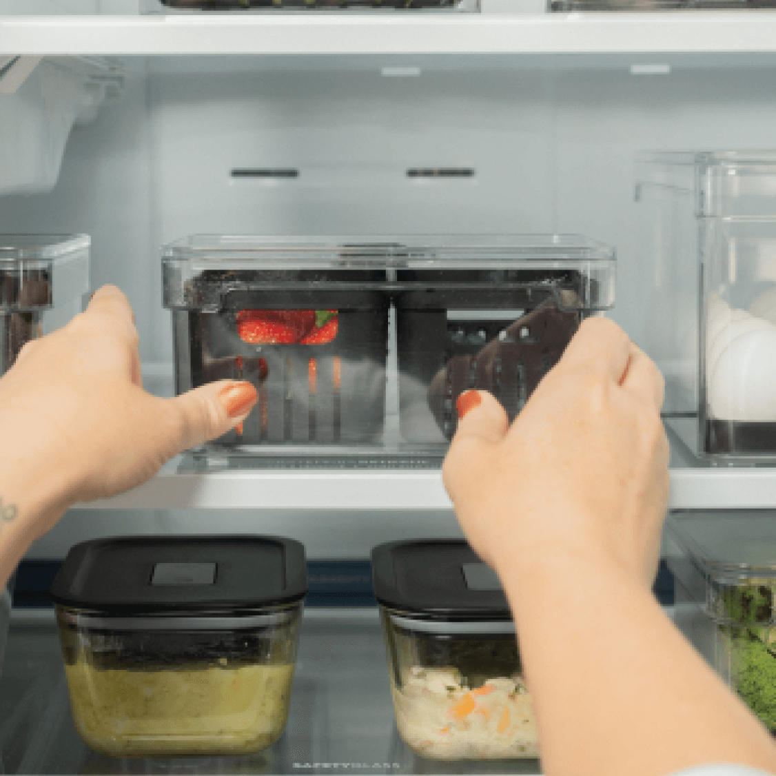 Organizador com cesto duplo 2,2L Linha Clear Fresh