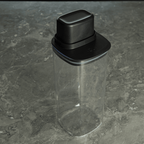 Pote Hermético Para Mantimentos com Medidor Quadrado 1,5L Linha Drop